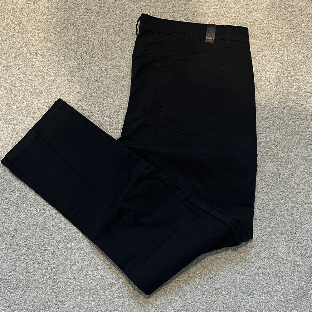 Cutter & Buck Men's Dark Jeans